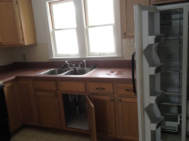 Foto del edificio - 2 br, 1 bath House - 2611 E Ashby Rd