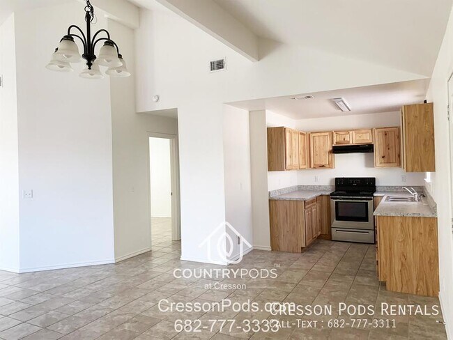 Building Photo - 6048 Sanchez Dr