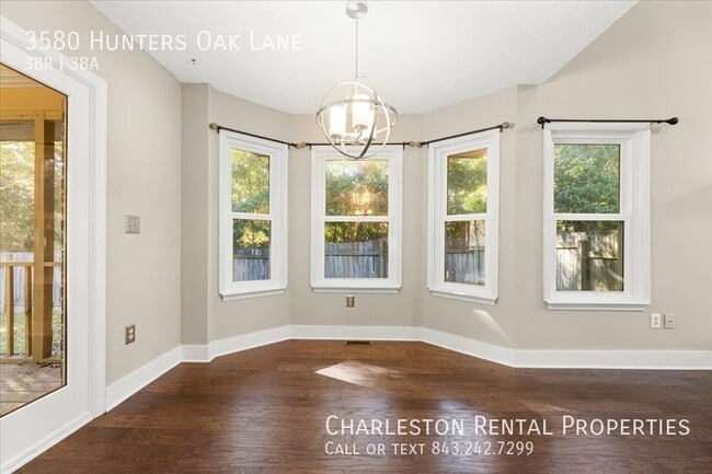 Building Photo - 3580 Hunters Oak Ln