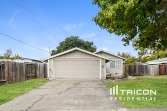 Building Photo - 362 Rio Del Mar