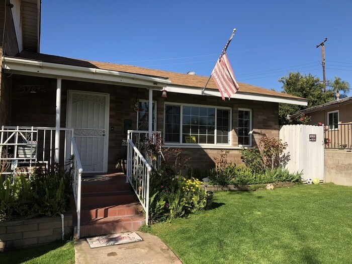 1904 Spring Way, Bakersfield, CA 93306 House Rental in Bakersfield