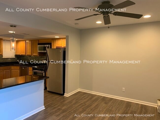 Building Photo - 2017 Powers Ferry Trce SE