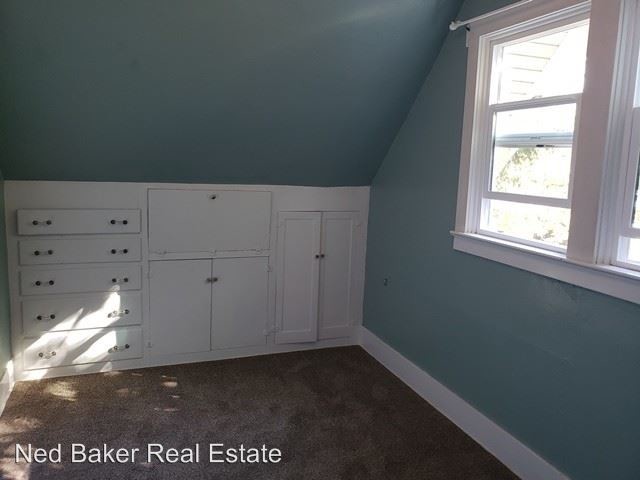 Building Photo - 4 br, 2 bath House - 790 Fairview Ave. SE