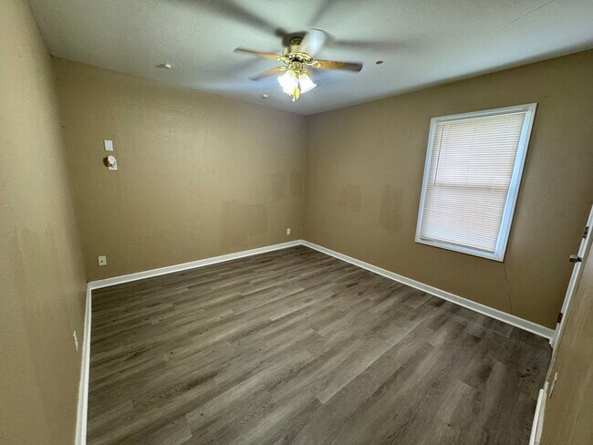 Foto del edificio - 3 Bedroom Home in Central Bossier