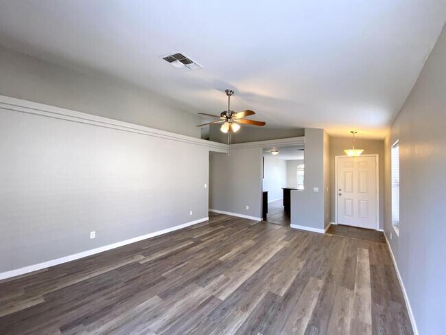 Building Photo - 2156 N Santiana Pl