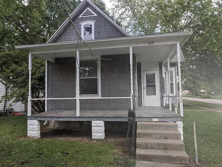 Primary Photo - 619 S Hamilton St