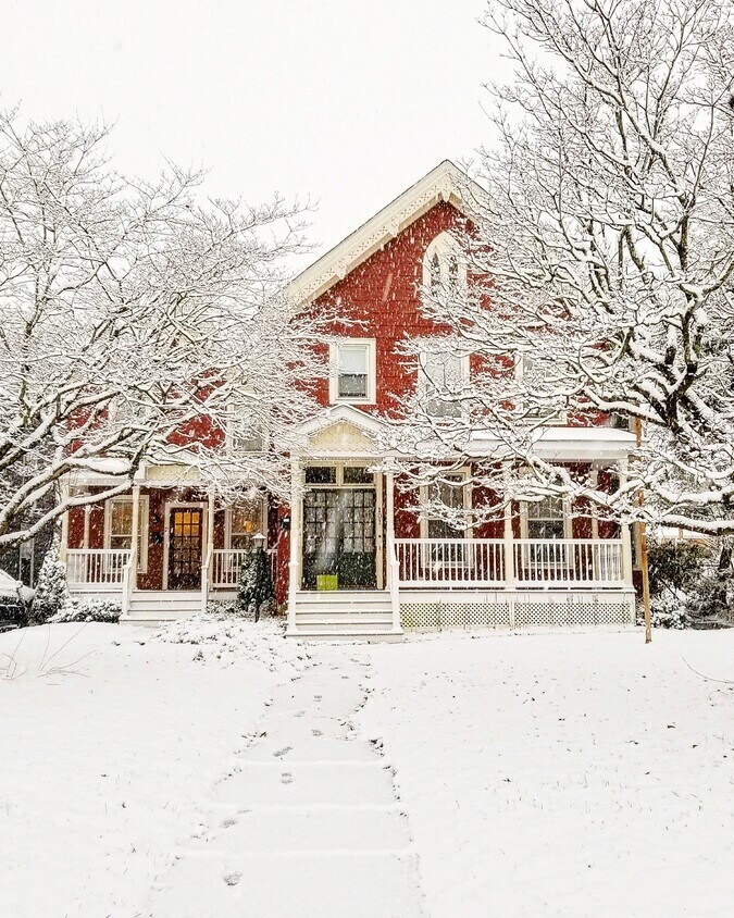 101 E Main St Unit Townhouse, Port Jervis, NY 12771 Apartments 101 E