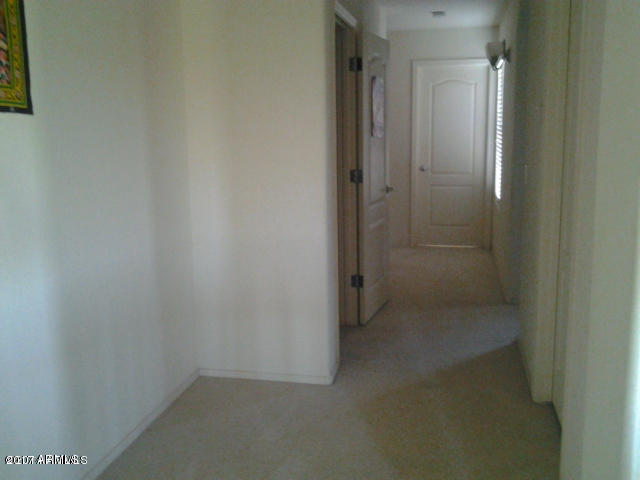 Building Photo - 9013 W Kirby Ave