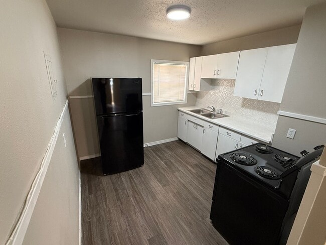 Building Photo - 421135