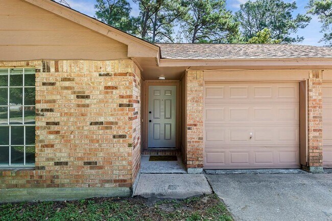 Foto del edificio - 16918 Camberwell Green Ln