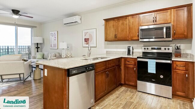 Foto del edificio - 6743 W 135th St