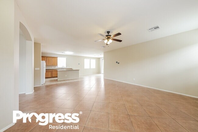 Building Photo - 15558 W Laurel Ln
