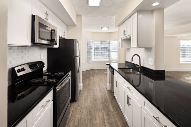 Foto del edificio - Wesley Townsend Apartments at Buckhead