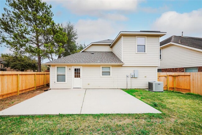 Building Photo - 6302 Denison Oaks Dr