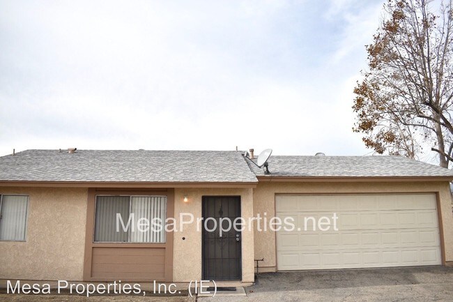 Building Photo - 14941 Yucca Ave