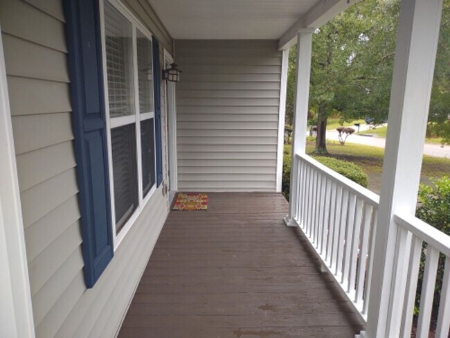 Building Photo - Fantastic Three Bedroom Home in Lexington!