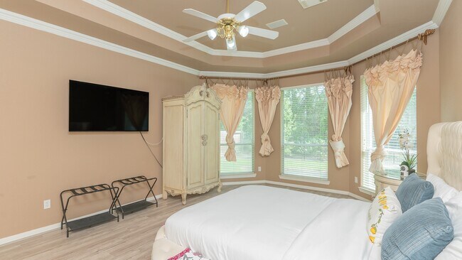 Foto del edificio - 3007 Smokey Hollow Dr