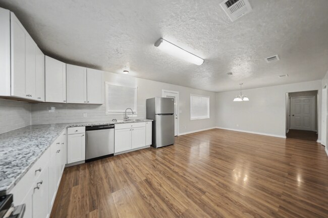 Foto del edificio - 701 S 30th St