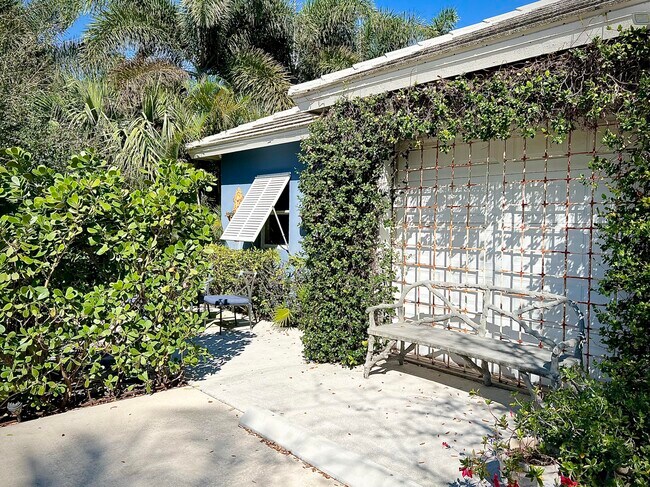 Building Photo - 415 Sunset Rd