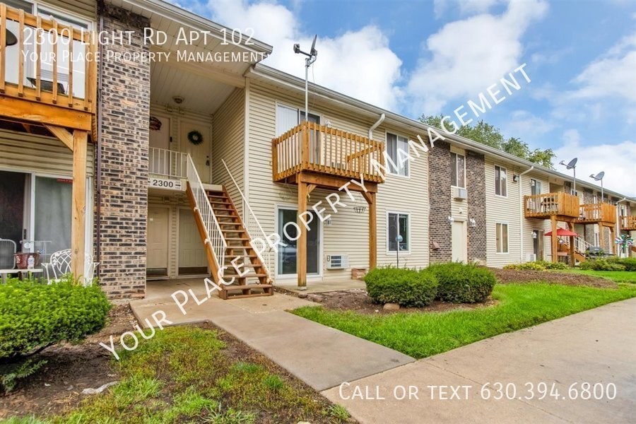 Primary Photo - High End, Completely Renovated 1 Bed, 1 Ba...