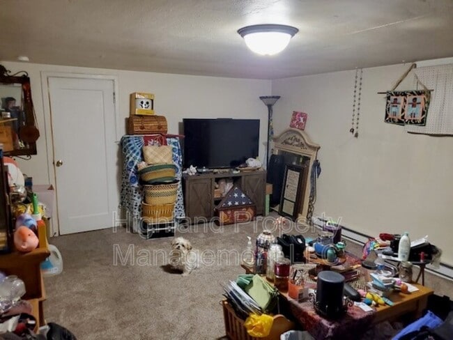 Foto del edificio - 1155 1/2 NE Lake St