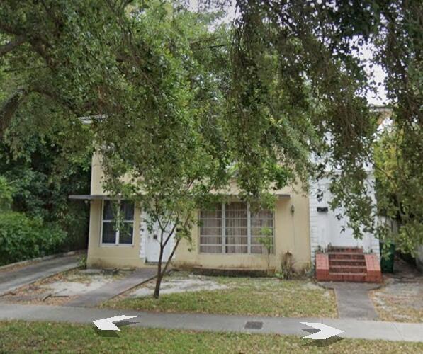 Primary Photo - 1142 SW 22nd St