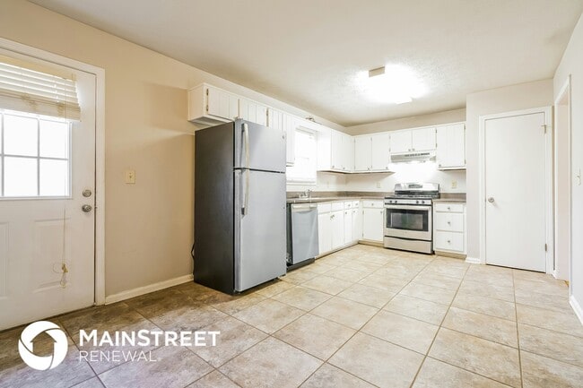 Building Photo - 315 Bakers Bridge Cir