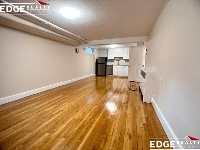 Photo - 10 E Boulevard Rd Apartment