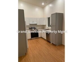 Building Photo - 2735 Unaweep Ave