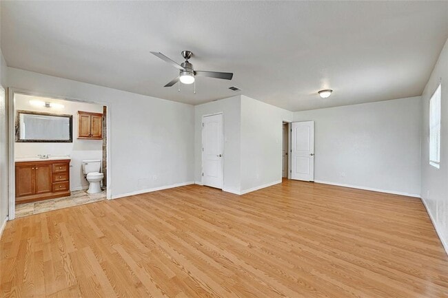 Foto del edificio - 3312 Plantation Rd