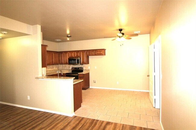 Foto del edificio - 4510 SE 77th St