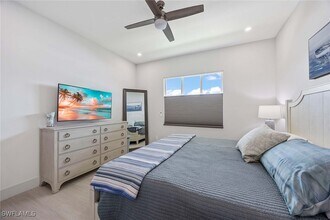 Building Photo - 1395 Curlew Ave