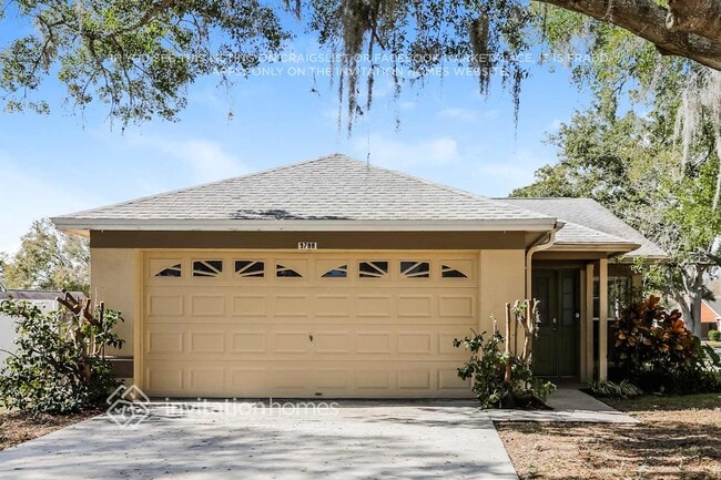 Building Photo - 9788 Fox Chapel Rd