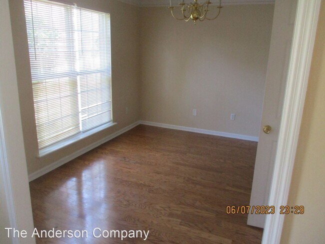 Building Photo - 3 br, 2 bath House - 2728 Quail Run Drive