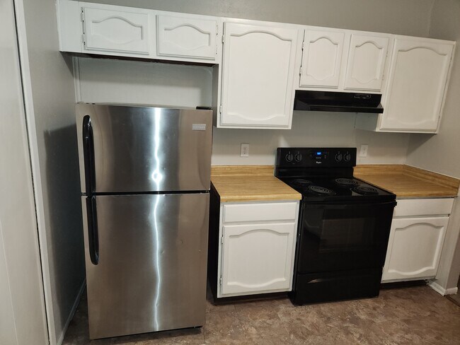 Foto del edificio - 6824 Oldham