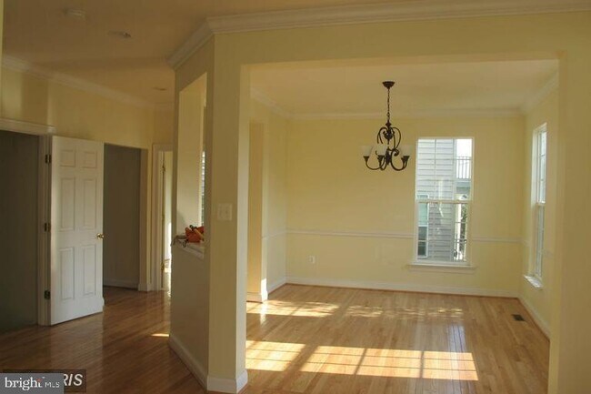 Foto del edificio - 12338 Cherry Branch Dr