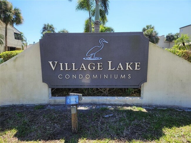 Foto del edificio - 770 Village Lake Terrace