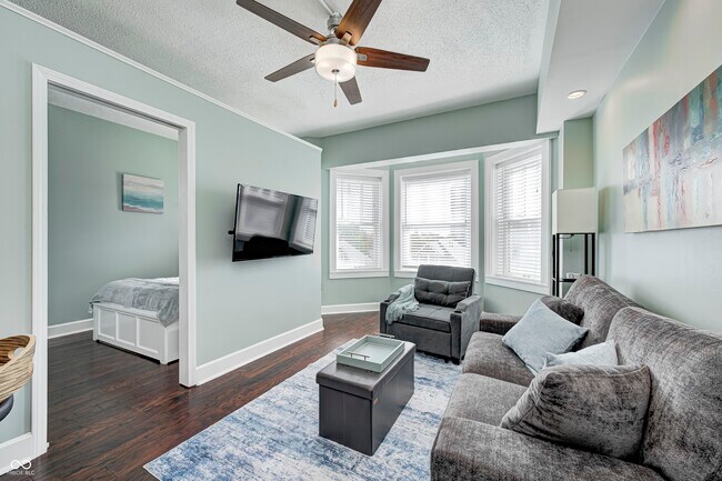 Foto del edificio - 230 E 9th St