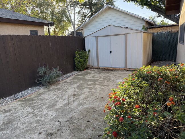 Building Photo - Ralston Triplex