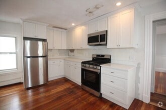 Building Photo - 12 Albion Pl