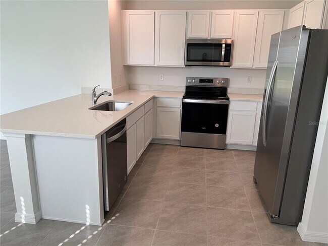 Building Photo - 33398 Darley Dl Trl