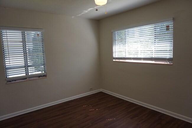 Bedroom - 41 25th St NW