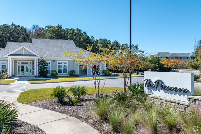 Building Photo - The Preserve at Carteret Place