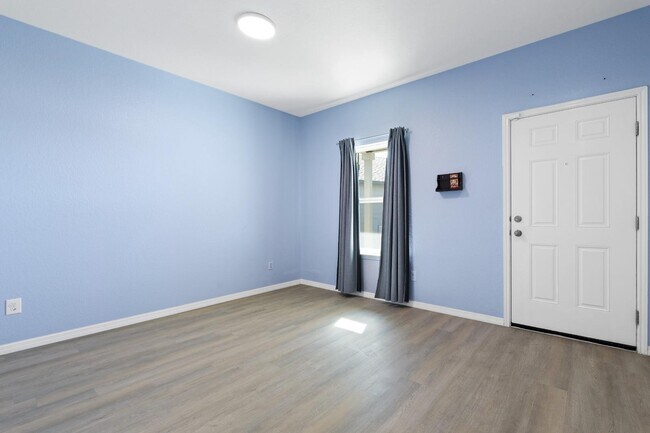 Foto del edificio - 2450 Keyhole Vw