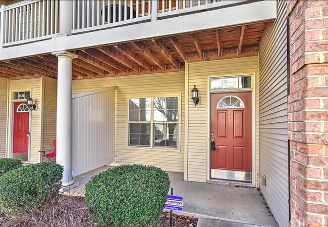 Foto del edificio - 6512 Quarterbridge Ln