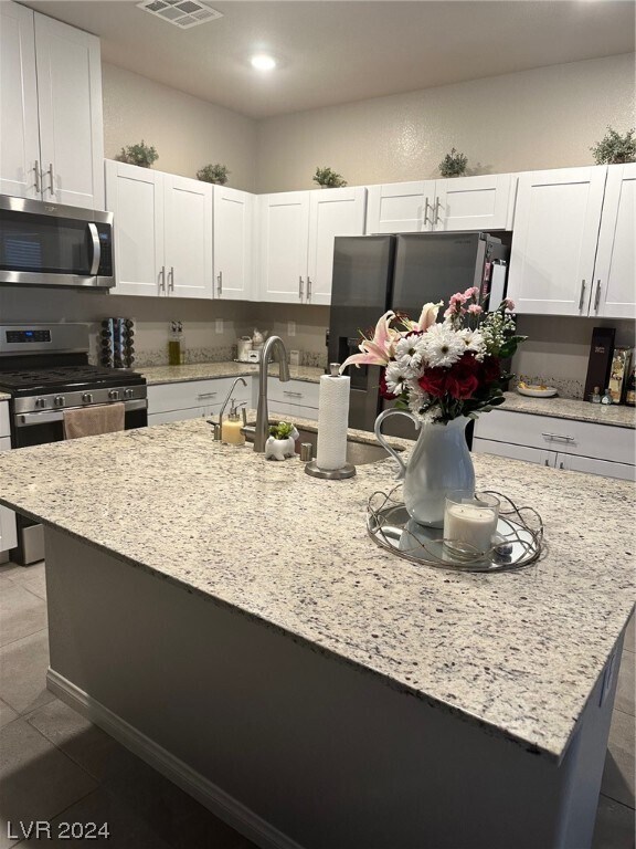 Foto del edificio - 5330 White Butterfly St