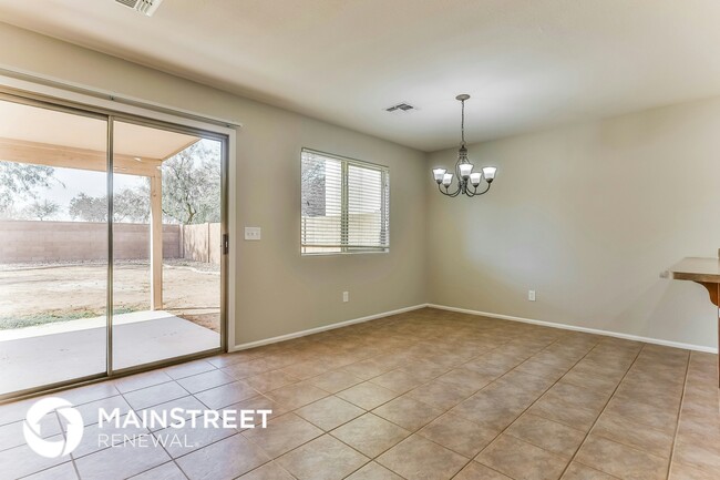 Building Photo - 41805 W Sunland Dr