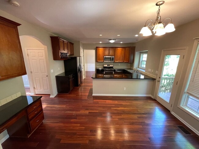 Building Photo - 10704 Copper Ridge Dr
