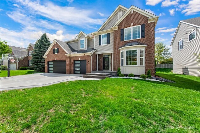 Foto del edificio - 5919 Chatham Dr