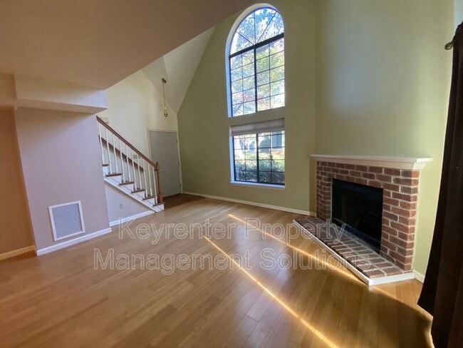 Building Photo - 1029 Amber Ridge Rd